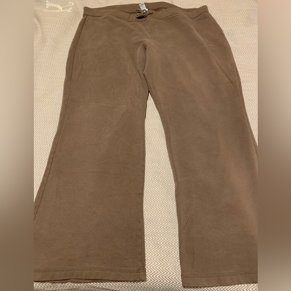 GAP wide leg fleece joggers. Washed brown color. Lots of stretch!